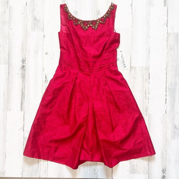 Kay Unger Dresses & Skirts - Kay Unger NWT Silk Bejeweled Dress Size 4